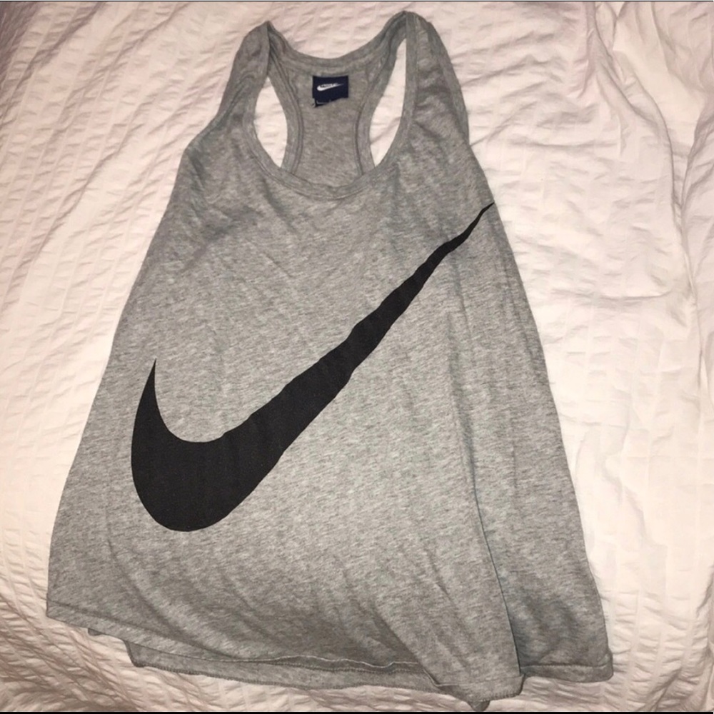 Nike tank
